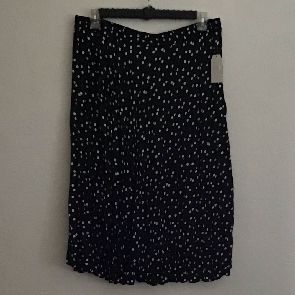 Womens Black polkadot skirt